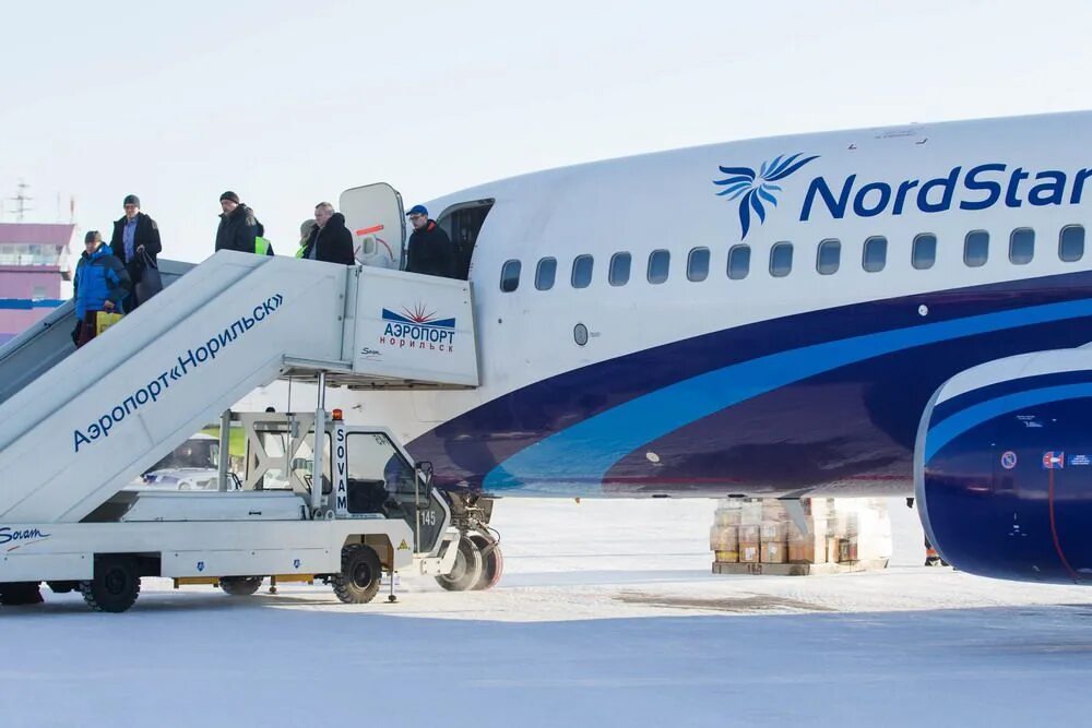 Самолеты нордстар авиакомпания норильск. Боинг 737 нордстар. Nordstar авиакомпания норильск. Нордстар боинг. Домодедово норильск нордстар.