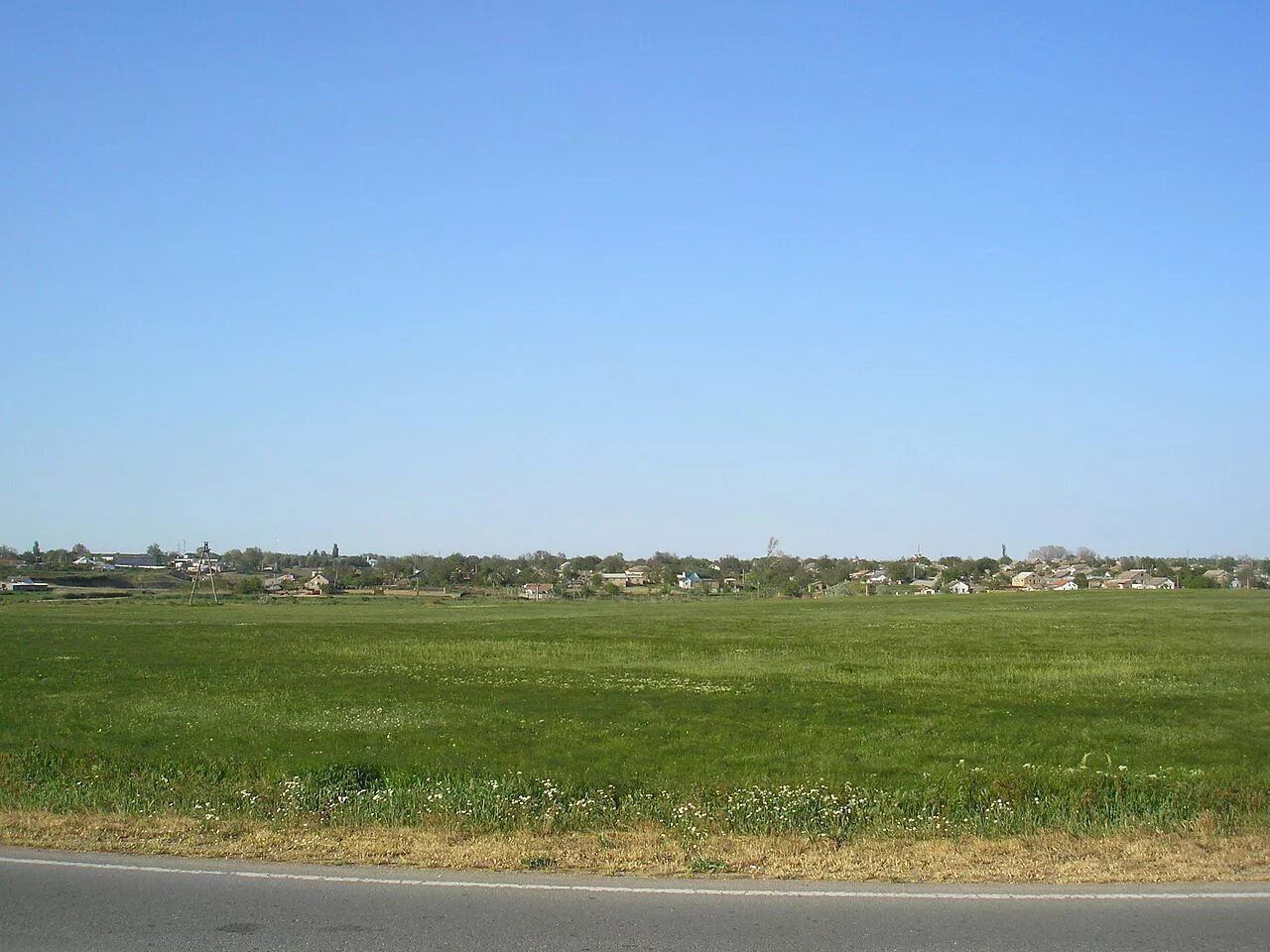 Погода ивановка сакский. Ивановка (Сакский район). Село Ивановка Крым. Ивановка (Сакский район) набережная. Храм Ивановка Сакский район.