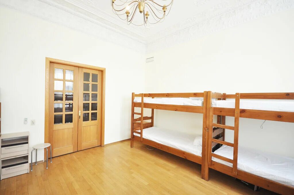 хостел маяк в питере. хостелы во владивостоке. отель маяк маяковская. хостел маяк москва. хостел маяк.