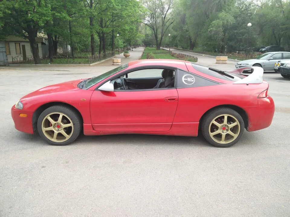 Mitsubishi eclipse gt. Eclipse 2g. Mitsubishi eclipse iii 2000. Митсубиси эклипс 3. Шевроле эклипс.