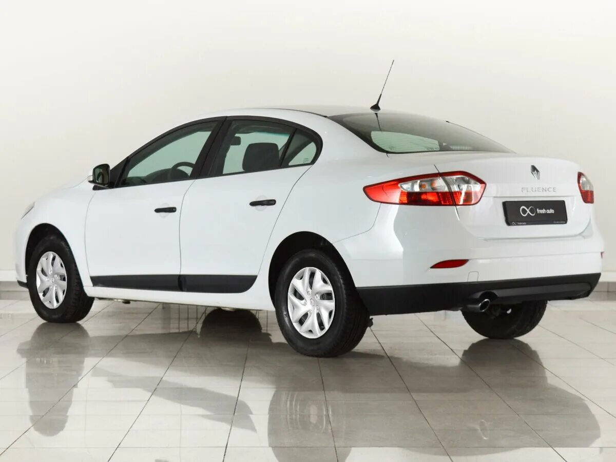 Renault Fluence 2012. Renault Fluence i, 2012. Рено Флюенс 2012 белый. Рено Флюенс 2022 новый. Рено флюенс 2012 купить