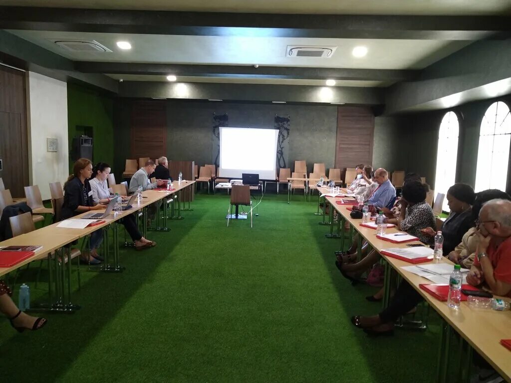 Международный центр образования москва. Гончаровский семинар мгпу. Бизнес академия мба сити ооо мцдо. Центр образования горки. Мцпо москва курсы.