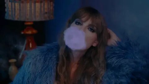 Taylor Swift - Lavender Haze (M/V Teaser) - YouTube.