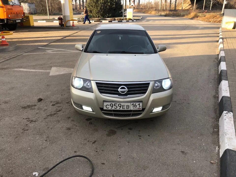 Ниссан Альмера Классик b10. Nissan Almera Classic 2007. Противотуманки Ниссан Альмера Классик b10. Фара Ниссан Альмера Классик b10.