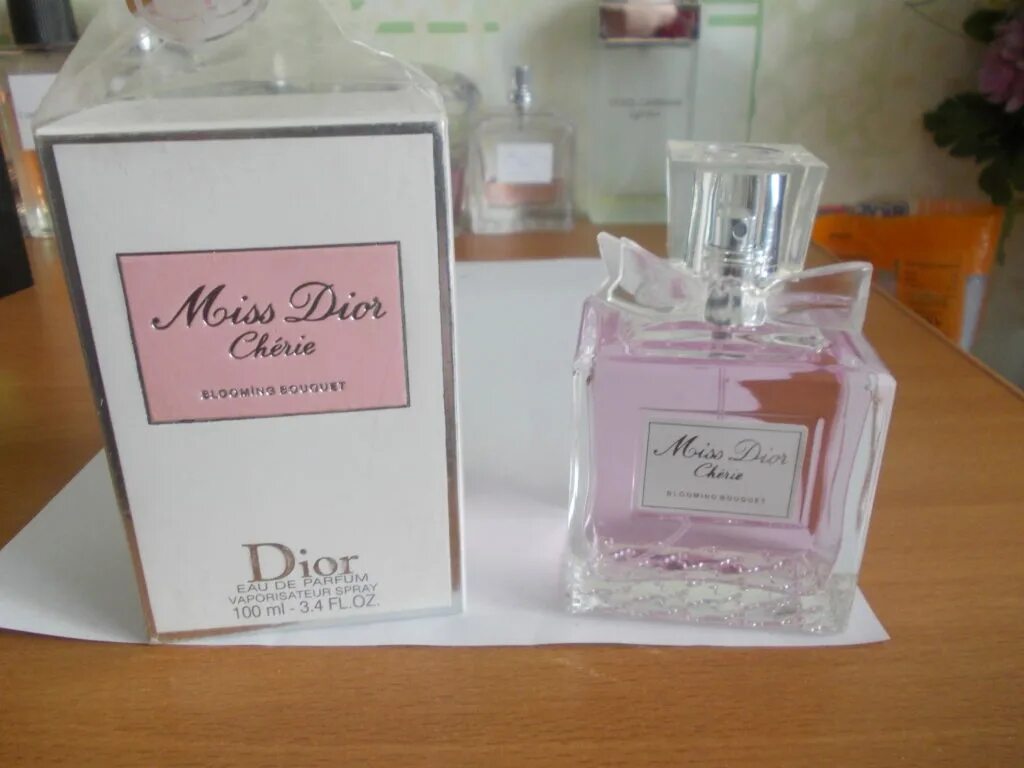 Dior miss dior blooming bouquet цены. Miss Dior Cherie 100ml. Dior Miss Dior Blooming Bouquet. Christian Dior "Miss Dior Cherie" 100 ml. Мисс диор Шери духи.