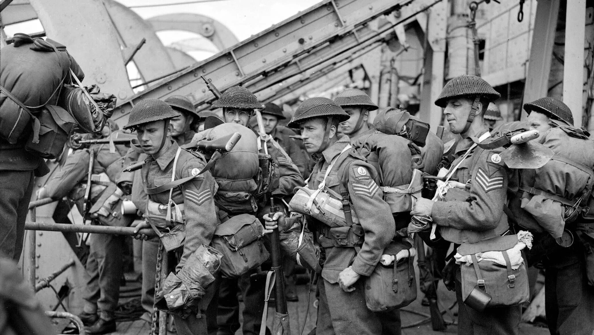 Великобритания союзники годы. Высадка в Нормандии 1944. Американские войска во Франции 1944. Армия Великобритании ww2. Армия Британии во второй мировой.