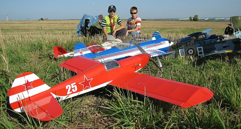 Авиамоделирование. F2b кордовая. Авиамодель. Авиамоделирование для детей планер. Авиамодельный спорт это вид спорта.