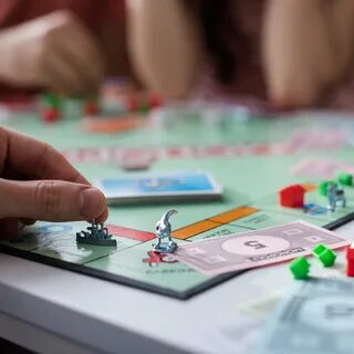 На чем играют в настольные игры