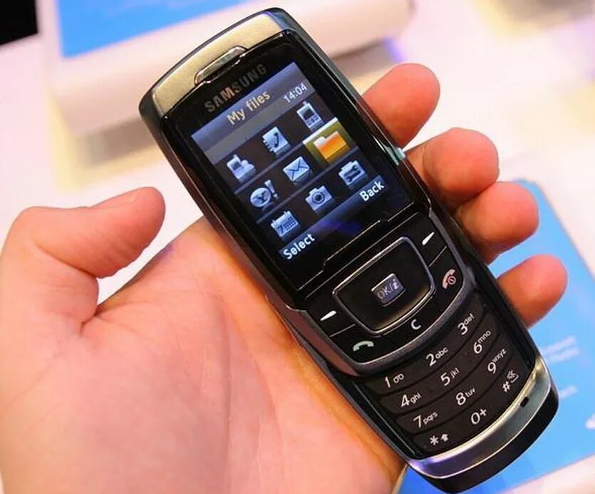 Samsung e830. Самсунг слайдер 2007. Самсунг кнопочный слайдер 2005. Самсунг кнопочный слайдер 2007. Мобильные самсунг кнопочные