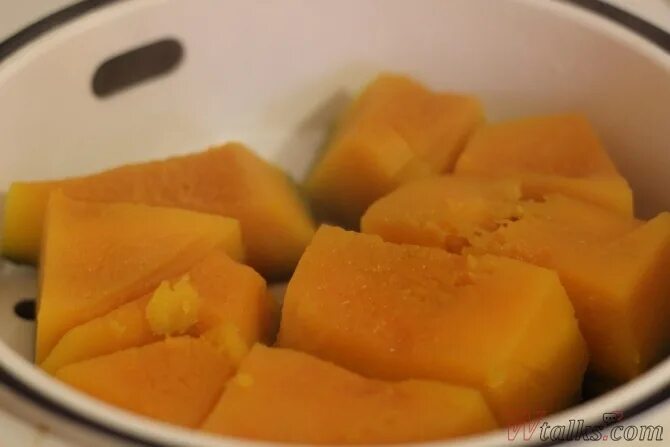 тыква вареная. тыква энергетическая ценность в 100 граммах. икра из тыквы на зиму. тыква в мультиварке для детского прикорма. тыква на пару сколько.