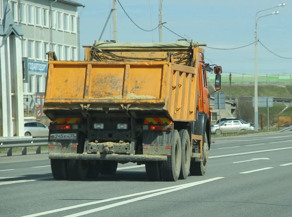 Отбойник камаз задний. Отбойник задний КАМАЗ 65115. КАМАЗ 55111 задний отбойник. 6520-2804005. Отбойник КАМАЗ 65116.