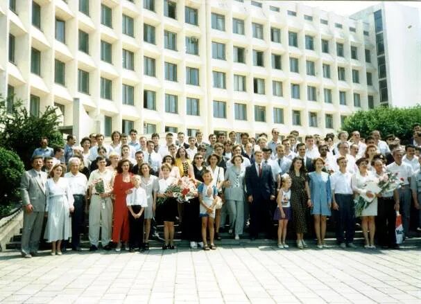 Выпускники разных лет. Выпускники разных лет