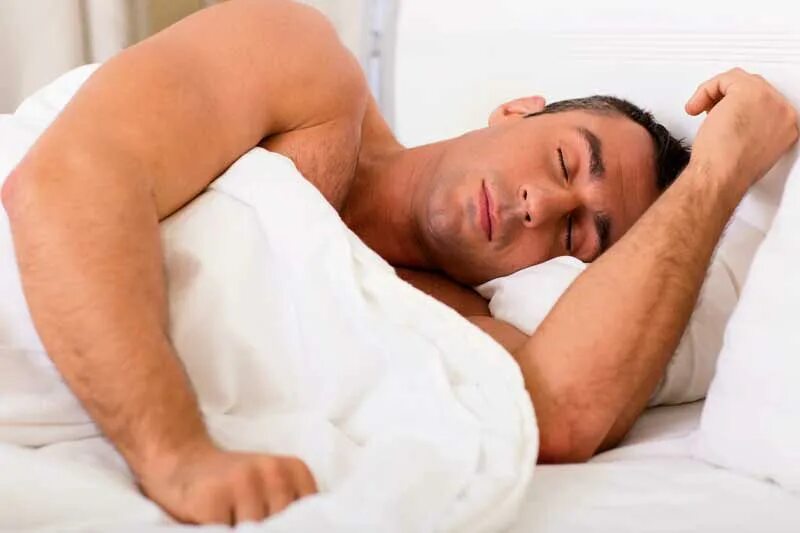 Выспавшийся мужчина. Guys are sleeping. Setacon abs sleep. Guys are sleeping. Guys спящие.