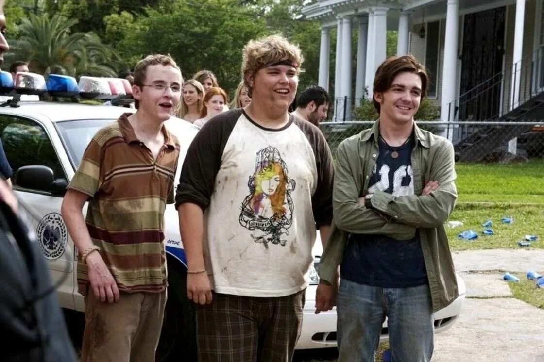 Комедия студенты. Комедия студенты. Комедия студенты. Кадры 21 и больше майлз теллер. Американская молодежь.