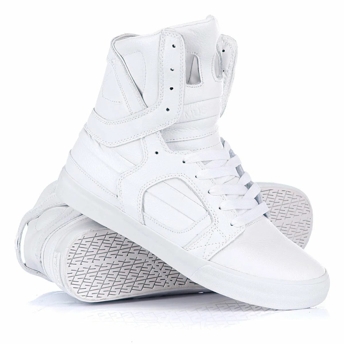 Высокие кроссовки женские. Supra Skytop II White. Высокие кроссовки 2022. Кроссовки с высоким голенищем.