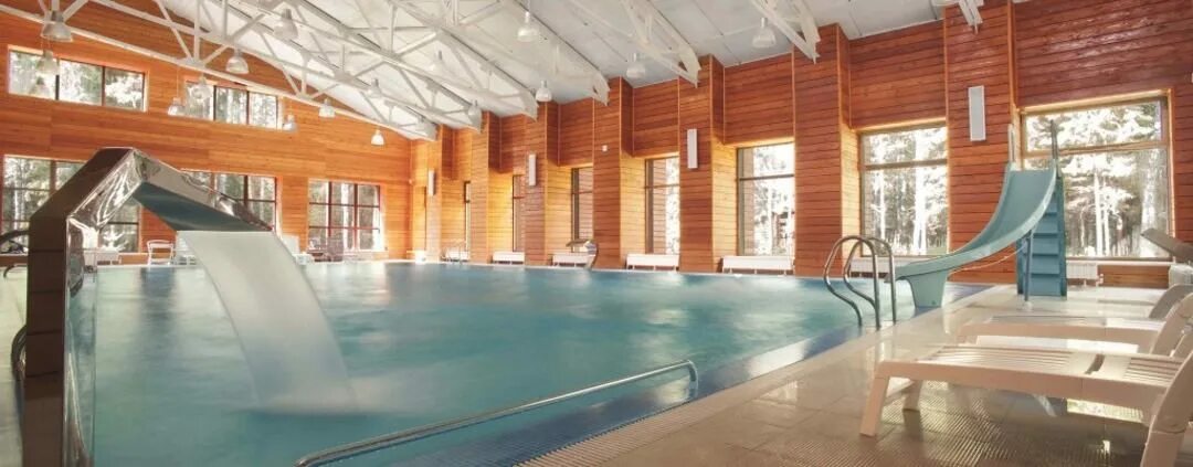 Эко-отель Романов Лес 4* в Лунево, Костромская область, цены от 6750 руб. с услу
