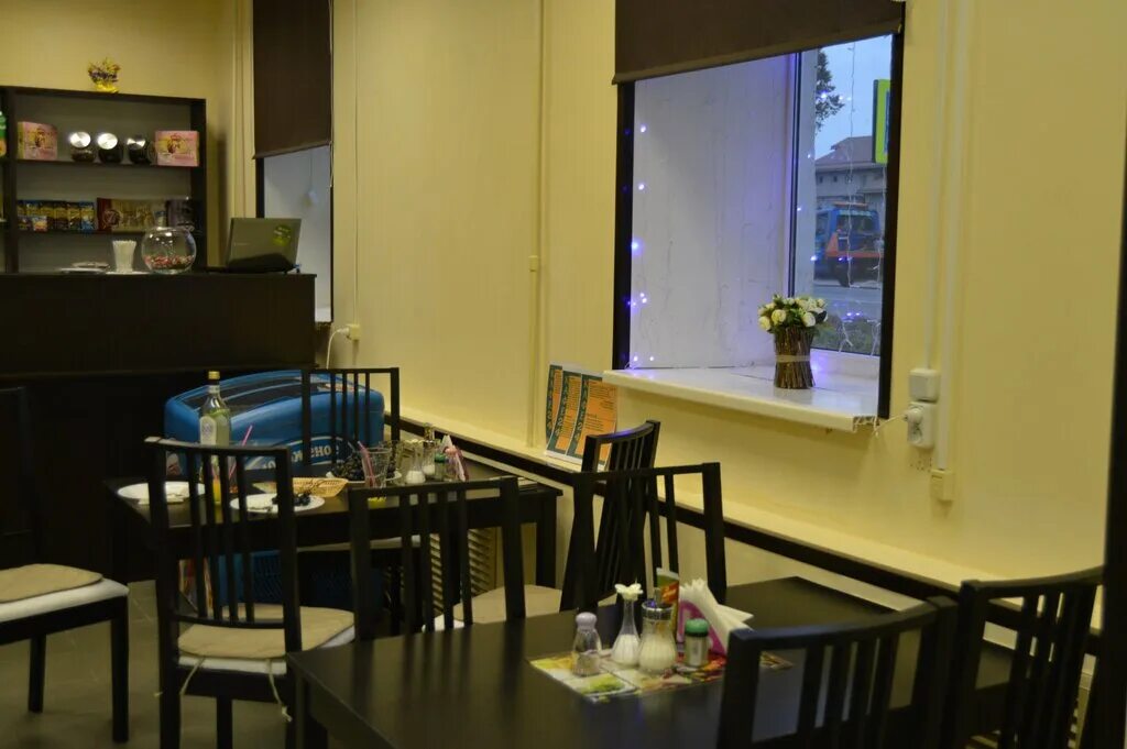 Бар сова вышний волочек. Кафе чабрец вышний волочек. Кафе ассорти вышний волочек. Вышний волочок кафе. Кафе чемпион вышний волочек.