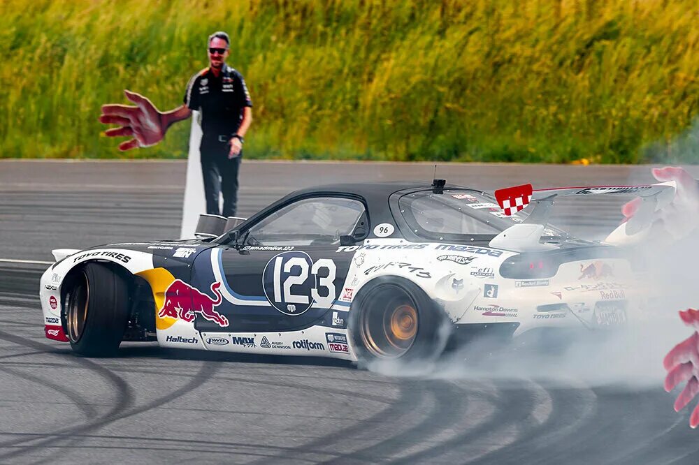 Mike drift. Mazda rx7 mad mike. дрифт машины. самая дрифтовая машина. max verstappen standing on car wallpaper.
