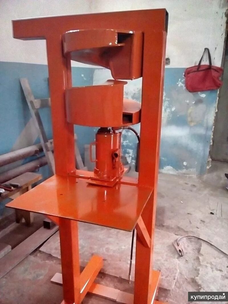 Станки для свай. Станок для сварки арматурных каркасов свай. Станок для сварки арматурных каркасов свай к 182-00. Станок кбс-1500 для изготовления арматурных каркасов. Сваенавивочная машина данко.