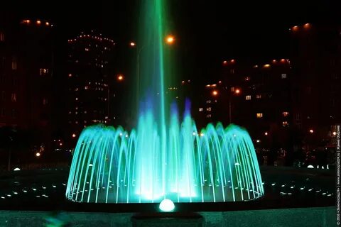 Работают ли фонтаны