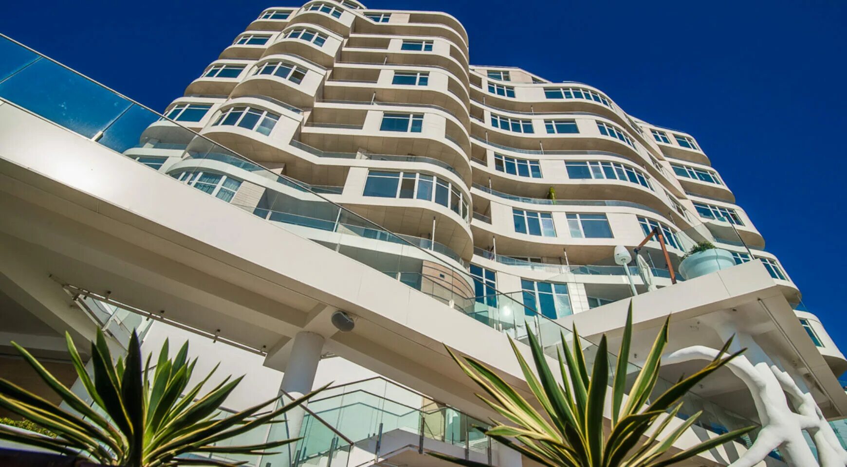 Жк опера прима ялта. Жк опера прима. Опера прима ялта. Опера прима ялта приморский парк 1. Опера прима.