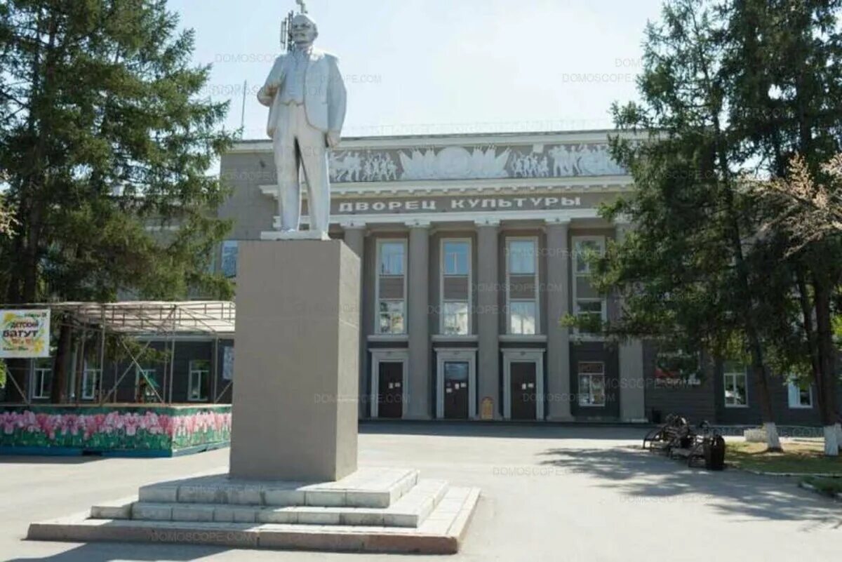 50-летия октября. Дк кировский кемерово. Дк в кировском районе кемерово. Дворец культуры завода прогресс. Дворец культуры им 50 летия октября кемерово.