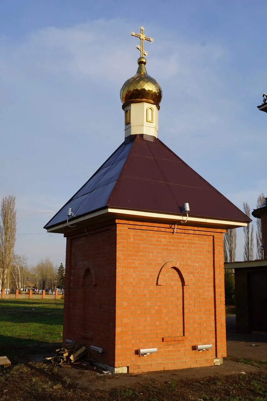 Погода корнеевка саратовской. Рукополь саратовская область краснопартизанский. Корнеевка саратовская область храм. Храм покрова пресвятой богородицы с. Село корнеевка саратовская область.