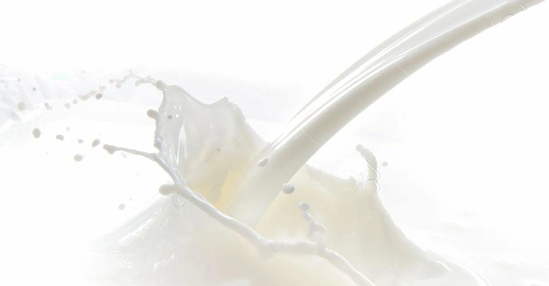 Молочный фон. Молочный прозрачный фон. Йогурт всплеск. Молочный прозрачный фон. Брызги молочный крем.
