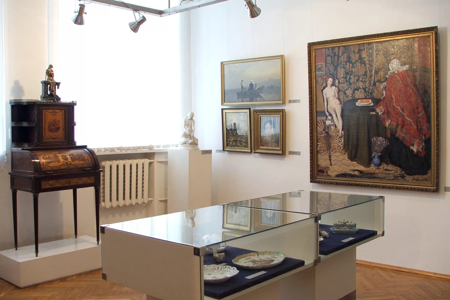 Музей изобразительных искусств патимат гамзатовой. Музей изобразительных искусств им. Музей п с гамзатовой дагестанский. Национальный музей махачкала. Дагестанский музей изобразительных искусств.