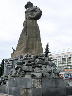Сказ об урале памятник