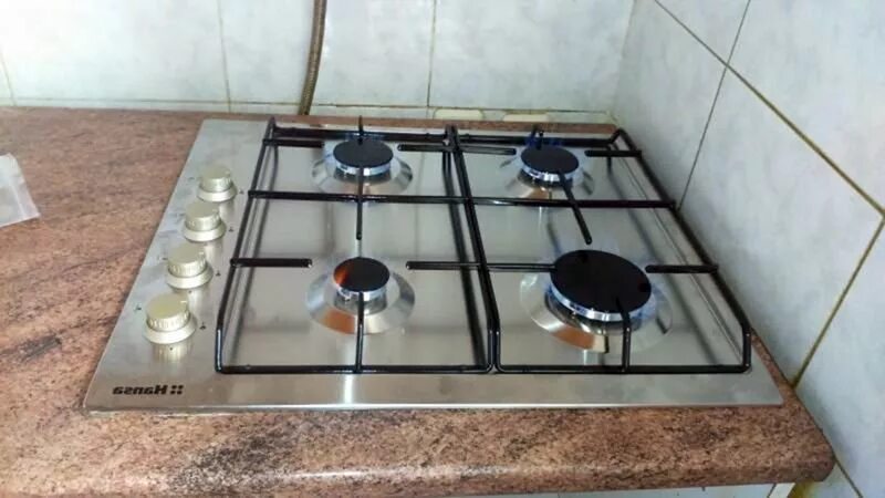 Вставка газовой плиты