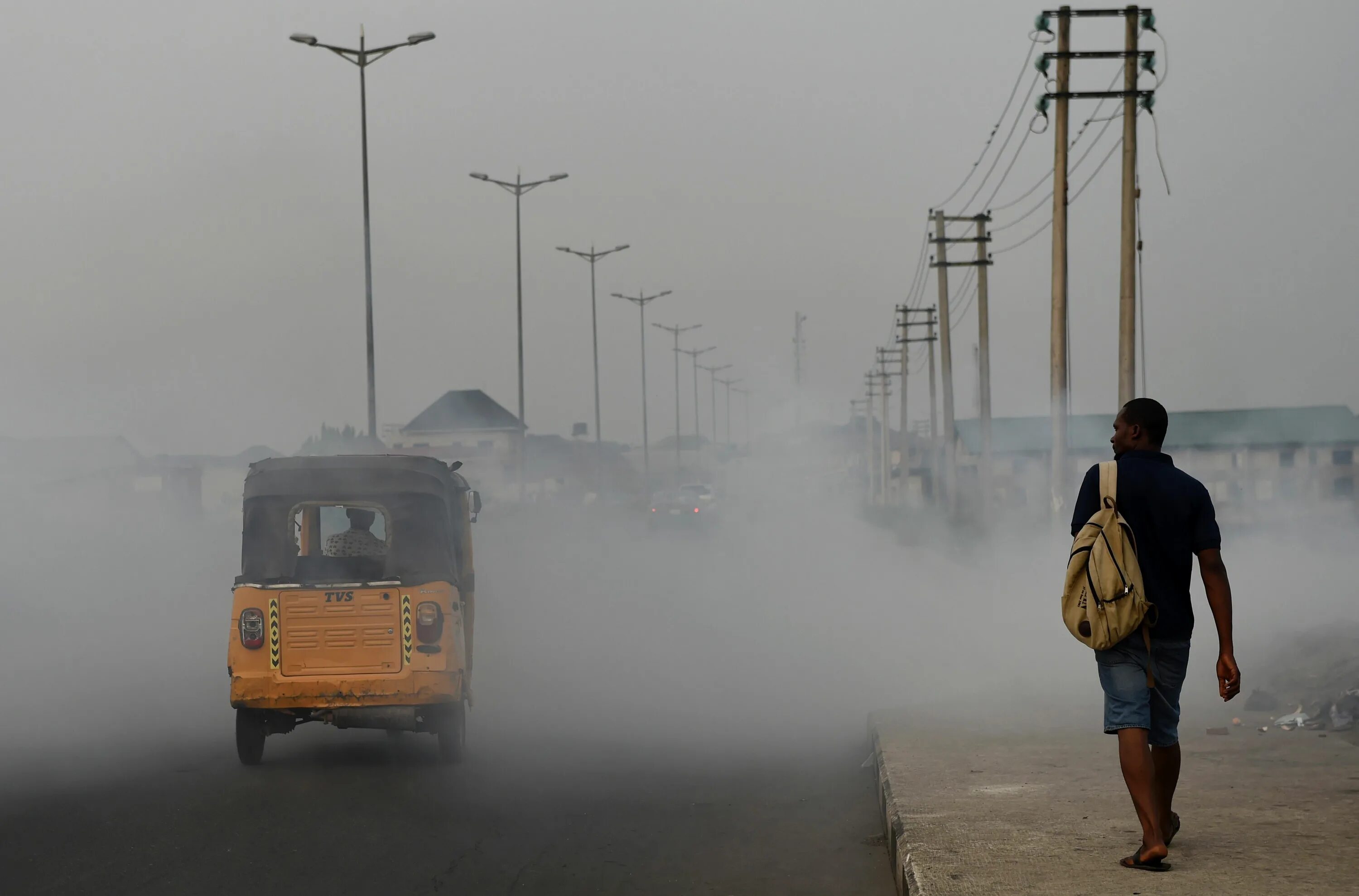 Bad pollution. Загрязнение воздуха. Атмосферное загрязнение. Загрязненный воздух. Загрязнение атмосферы воздуха.