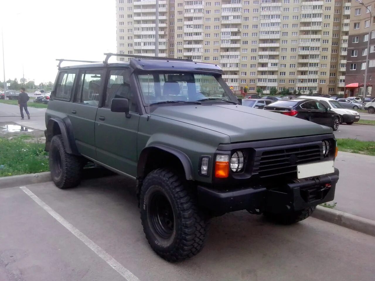 Патрол 60 купить. Nissan Patrol 1995 y60. Nissan Patrol y60. Ниссан Патрол y60 черный. Nissan Patrol y60 Gray.