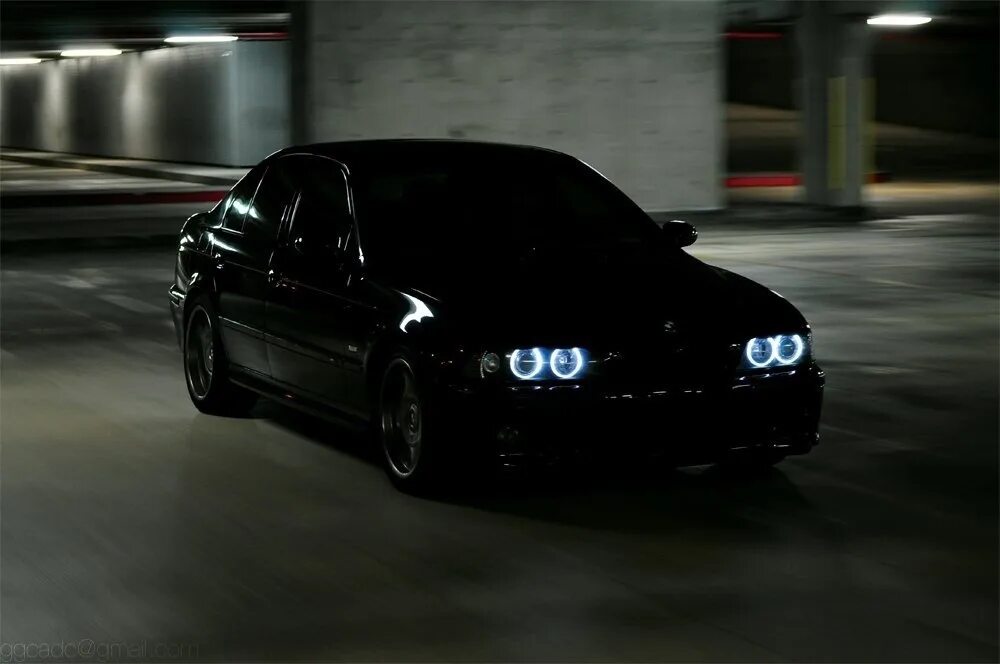 БМВ е39 черная. BMW m5 e39 Black. BMW e39 бумер. БМВ м5 е39 черная. Черный бумер слова