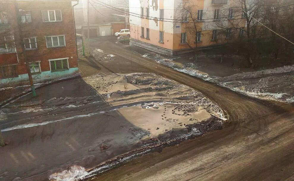 Киселевск кемеровская область черный снег. Черный снег. Где есть черный снег. Киселевск черный снег. Прокопьевск черный снег.