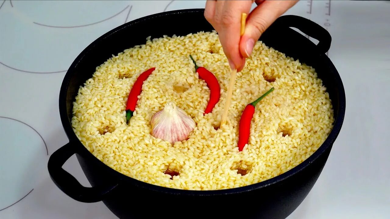 Чыхыртма плов. Мексиканская фасоль и рис. Рис с фасолью. Томатный плов с фасолью. Плов из свинины в мультиварке.