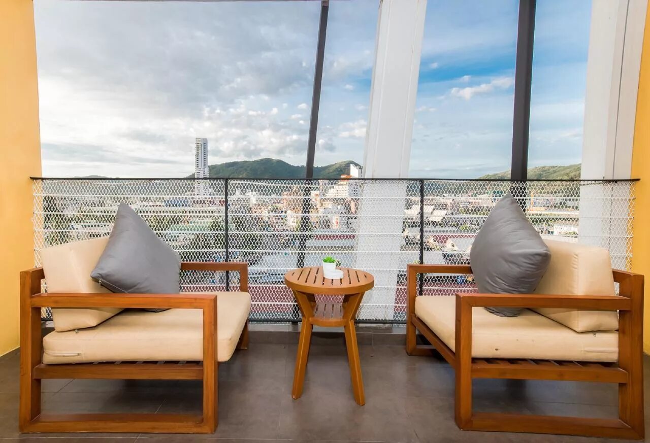 Ashlee hub hotel patong. Ashlee hub hotel patong. Ashlee hub 4*, таиланд, пляж патонг, 1 линия. Ashlee hub hotel patong 3*. Ashley heights patong.