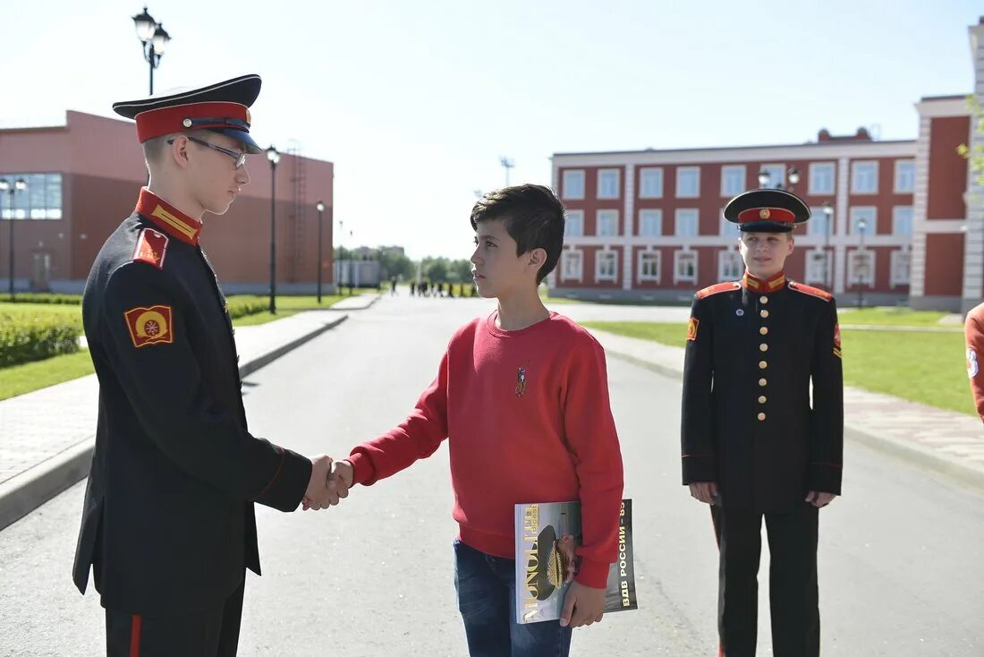 Суворовское училище тула сайт. Тул СВУ. Суворовское училище Тула. Территория Суворовского училища Ульяновск.