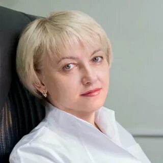 Заведующая психдиспансером