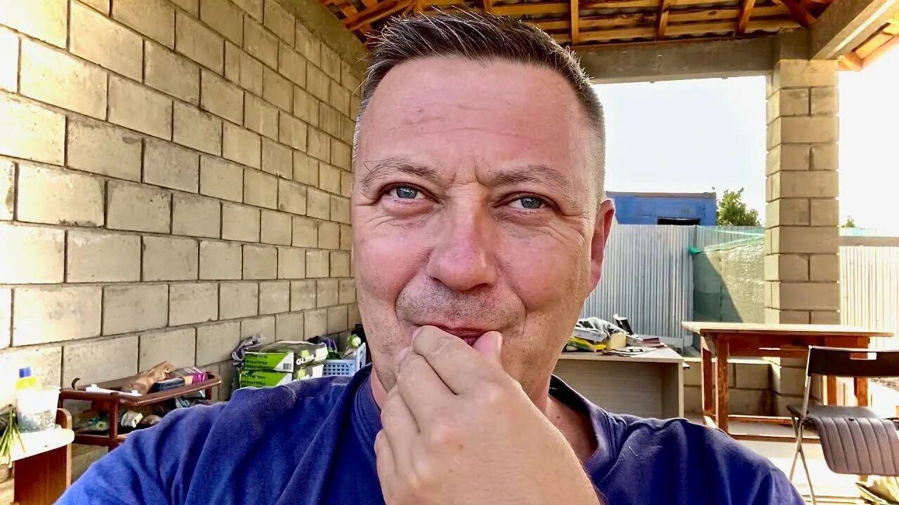 Тройняшкин папа миша. Тройняшкин папа. Тройняшкин папа. Тройняшкин папа. Тройняшкин папа.