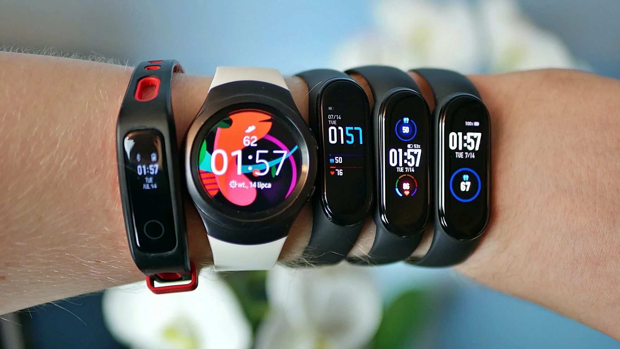 Xiaomi mi Band 5. Xiaomi mi Band 6. Часы ксяоми банд 4. Смарт часы Сяоми 6.