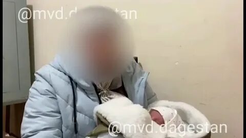 Женщина продавала детей