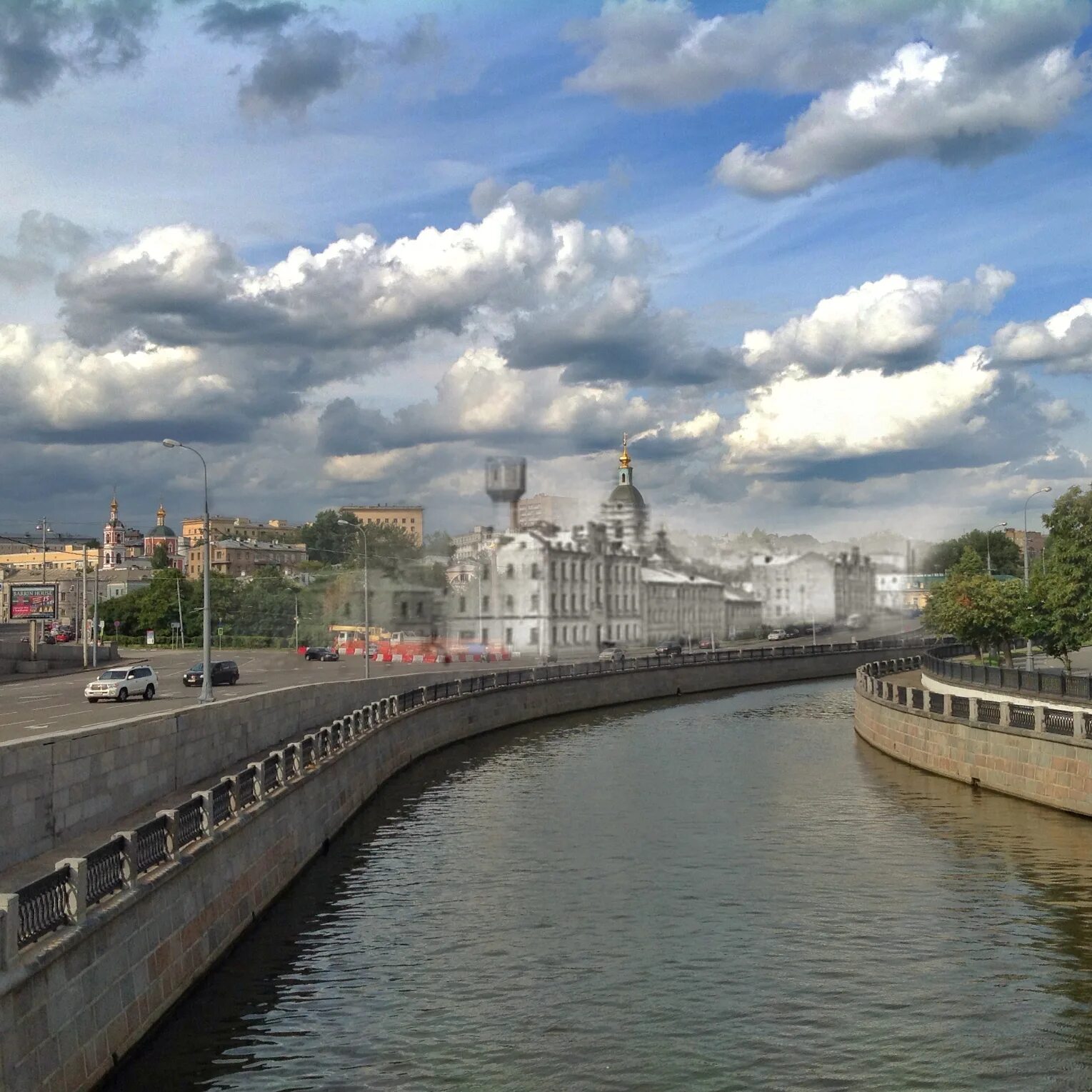 Москва 2 видная. Кошельная Слобода в Москве. Устьинский сквер. Города +2 к Москве. Две Москвы.