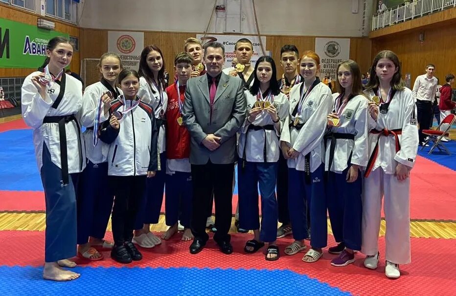 Сшор тхэквондо социалистический просп. Олимпийские резервы тхэквондо. Тхэквондо глухих. Олимпийские резервы тхэквондо. Тхэквондо.