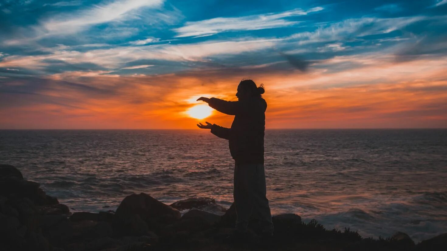 Встречать закат. Солнца закат я вижу перед собой. Закат во сне. Оранжевый закат. Солнца закат я вижу перед собой.