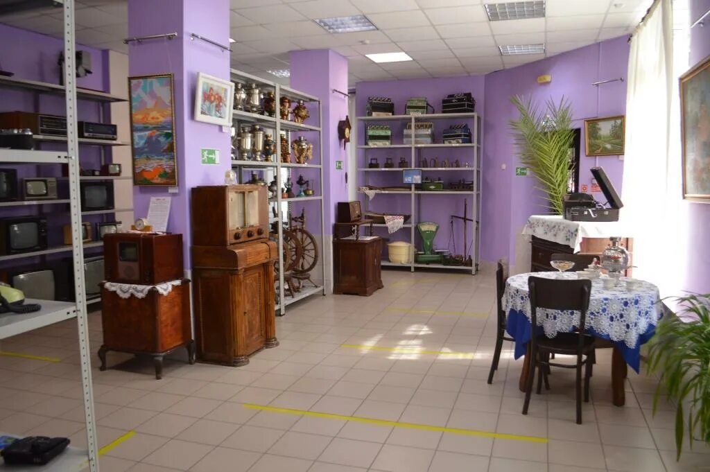 музей черногорск. оформление выставки ко дню освобождения города в музее. городской музей в черногорске. музей черногорск. дудинка.