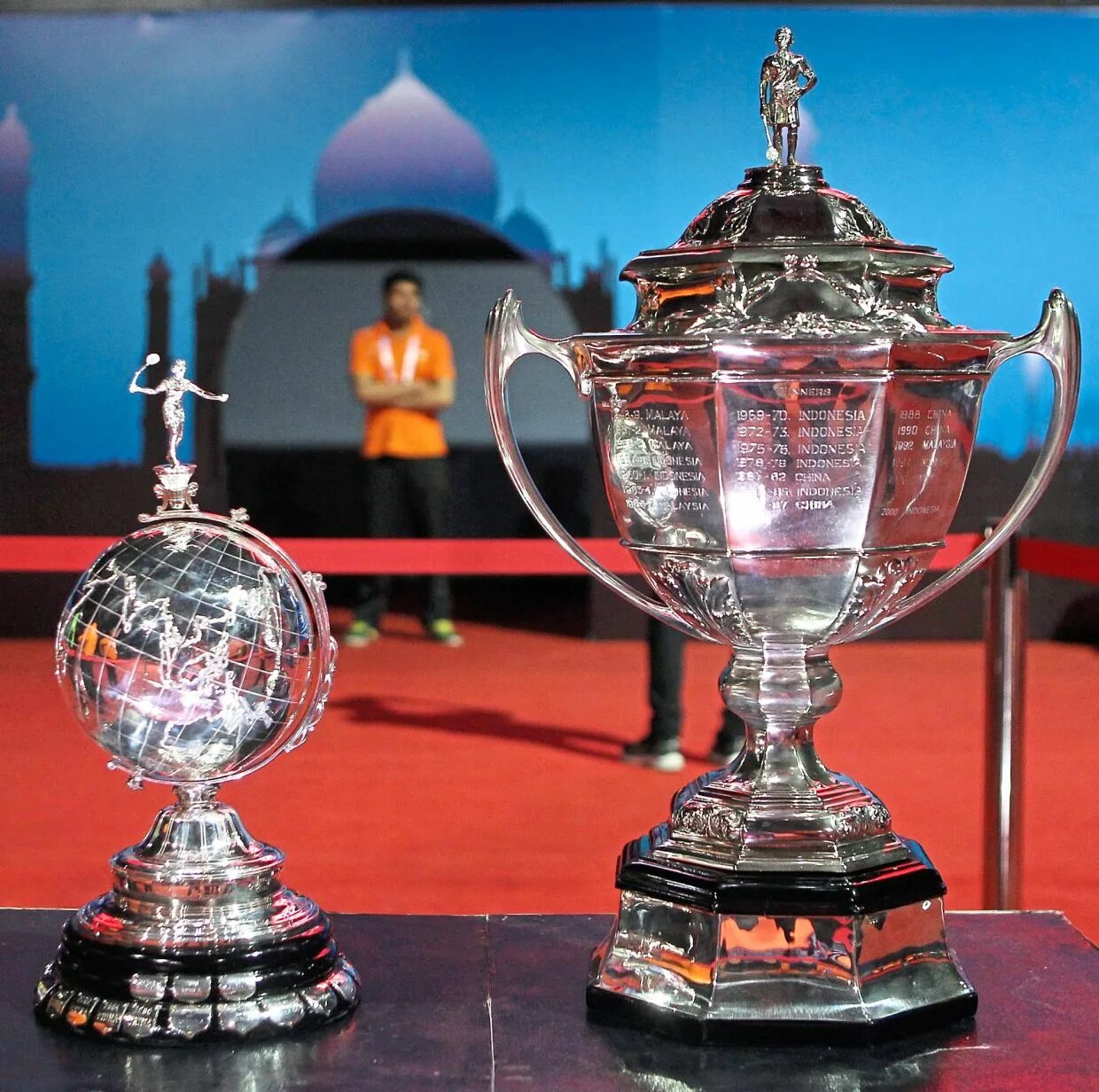 Final piala thomas. Турнир кубок дэвиса. Кубок дэвиса 1900. Рикки уолден снукер. Кубок томаса по бадминтону.
