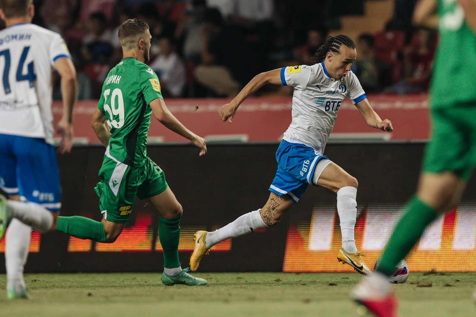 Союзник ахмата. Ширяев фк динамо. Фк ахмат. Футбол матч. Стояние на реке угре при иване 3.