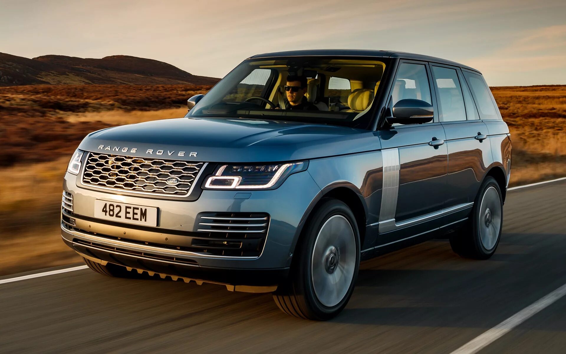 Range 45. Рендж ровер 2017г. ленд ровер рендж рендж ровер. range rover 2018. range rover vogue 2018.