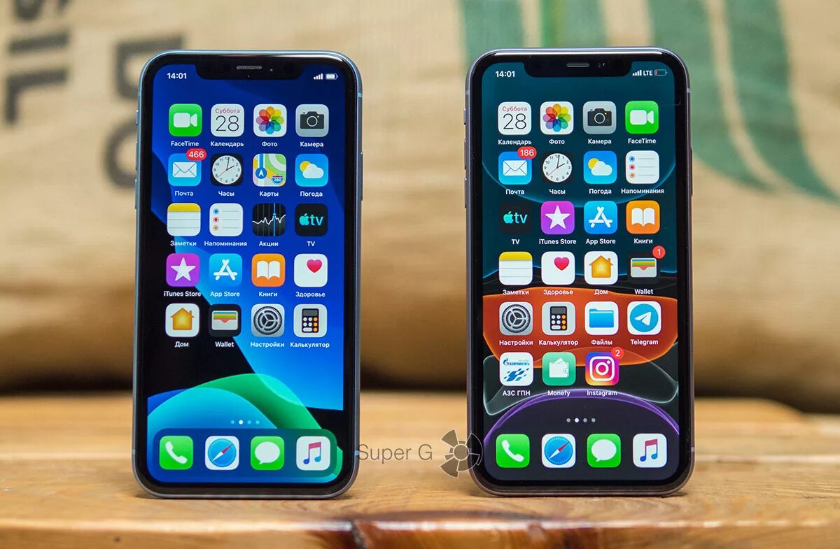 Iphone 11 xr. Iphone 11 xr. Айфон xr и айфон 11. Iphone xr и iphone 11. Сравнение xr и 11.